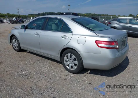 2011 Toyota Camry Le z USA, uszkodzony, nr VIN 4T1BF3EK6BU757169